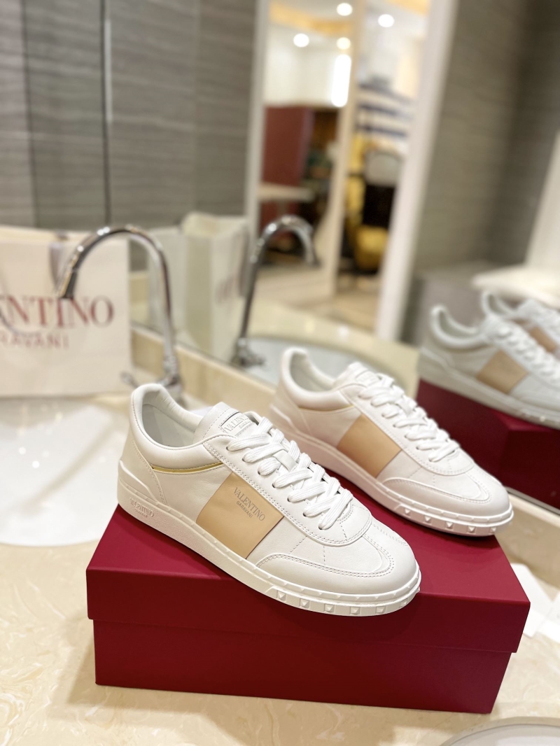 Valentino Sneakers